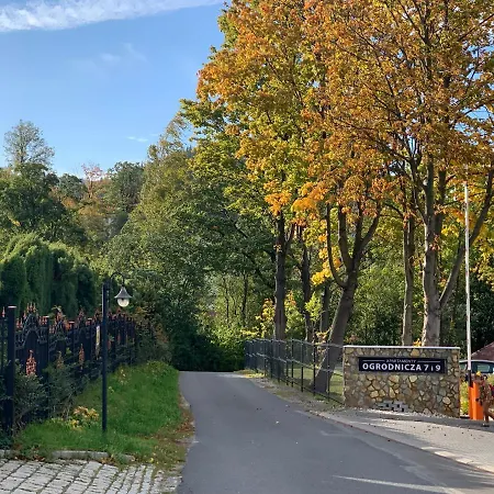 アパート Skalisty カルパッチ