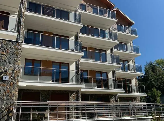 Skalisty アパート